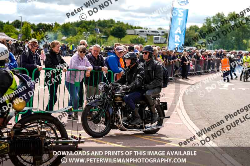 Vintage motorcycle club;eventdigitalimages;no limits trackdays;peter wileman photography;vintage motocycles;vmcc banbury run photographs